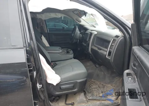 2016 Ram 1500 Tradesman из США, поврежденный, VIN 3C6RR7KT2GG112227